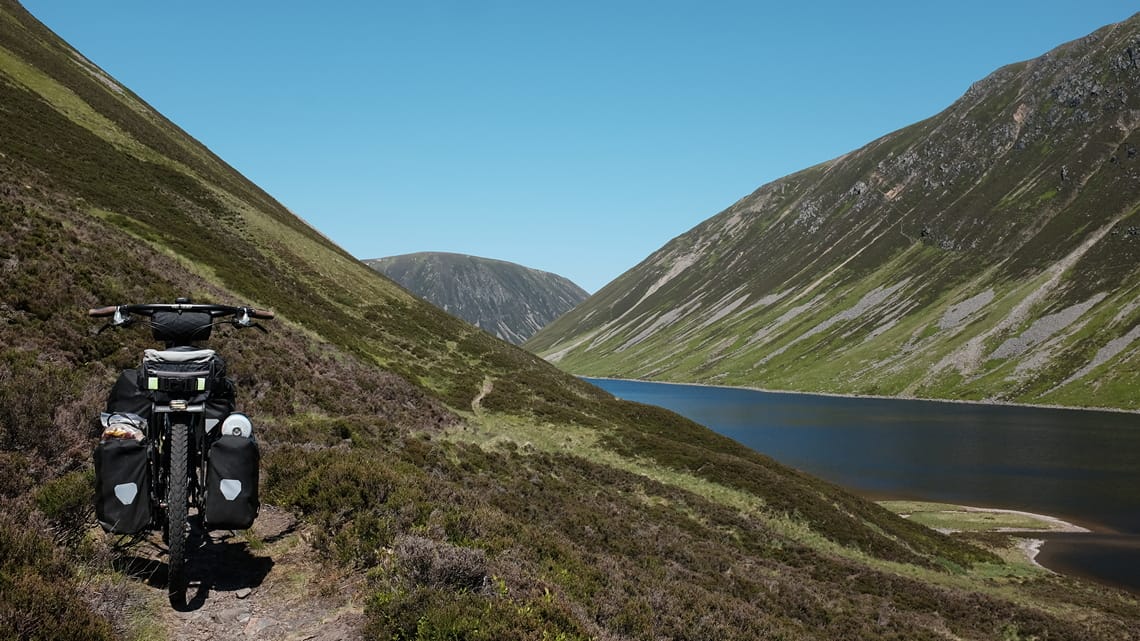 Loch an Duin track